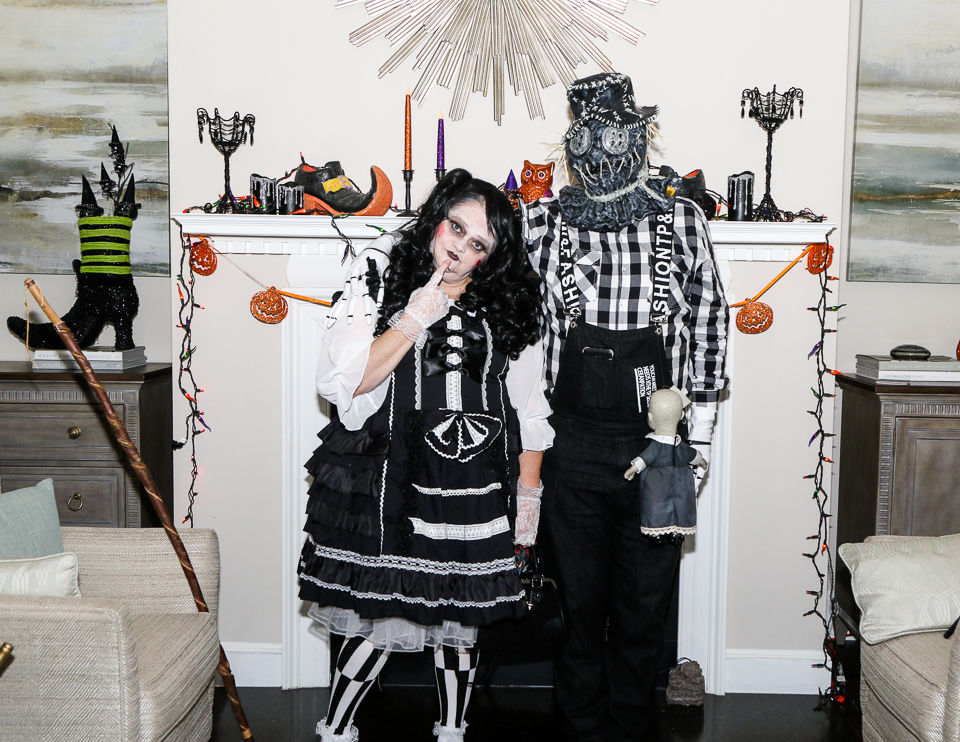Meeting Place Mission Halloween Party_Morganton Community House 2019-9104.JPG
